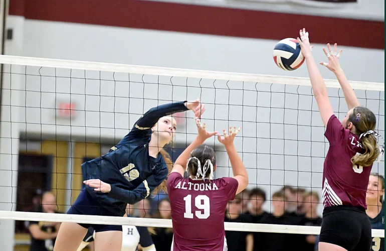 Lady Tigers pick up win at rival Altoona